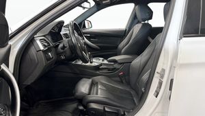 BMW 320 bild 13