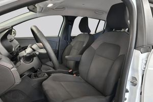 Dacia Sandero bild 8