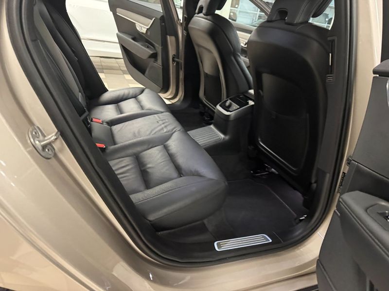 Volvo V90 bild 17