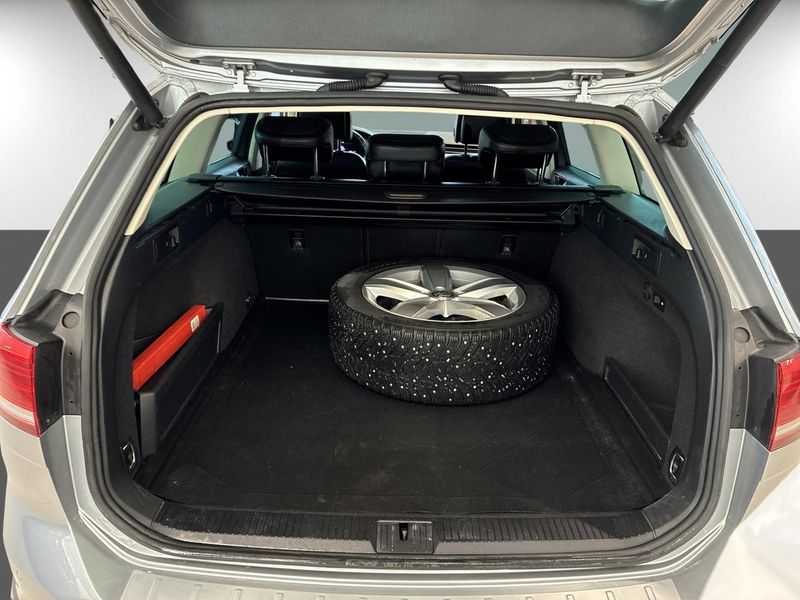 Volkswagen Passat bild 24