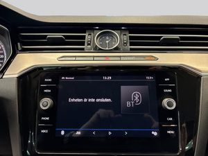Volkswagen Passat bild 14