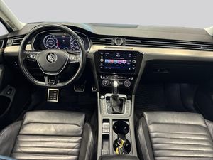 Volkswagen Passat bild 7
