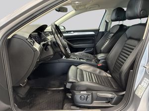 Volkswagen Passat bild 8