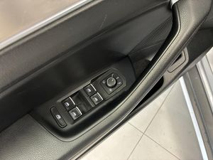 Volkswagen Passat bild 20