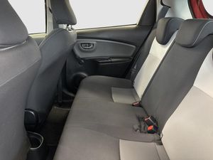 Toyota Yaris bild 11