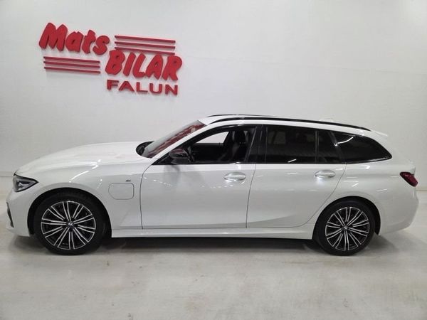 BMW 330 e Xdrive PluginHybrid Automat 4x4 M-Sport - 2021