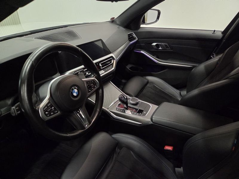 BMW 330 bild 10