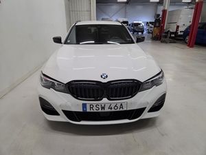 BMW 330 bild 2