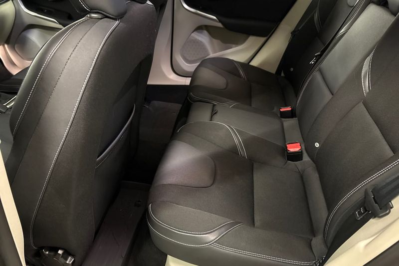Volvo V40 bild 12