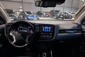 Mitsubishi Outlander bild 13
