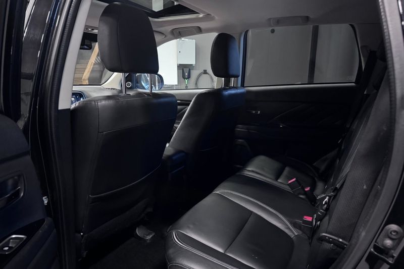 Mitsubishi Outlander bild 12