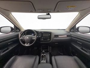 Mitsubishi Outlander bild 13