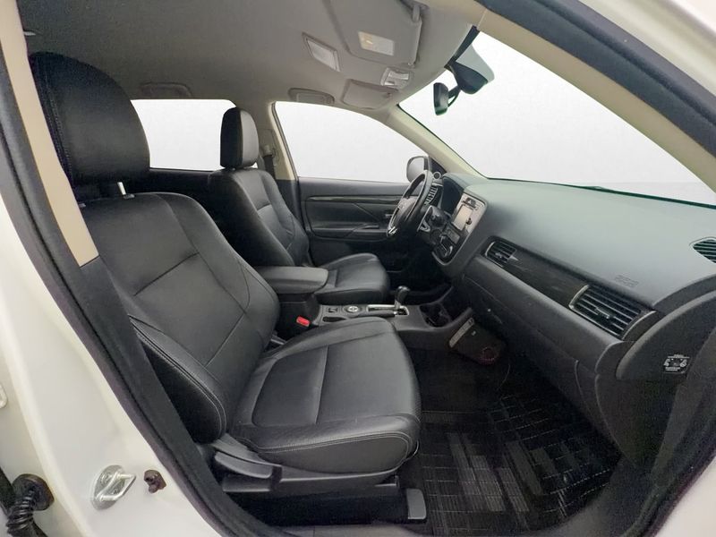 Mitsubishi Outlander bild 26