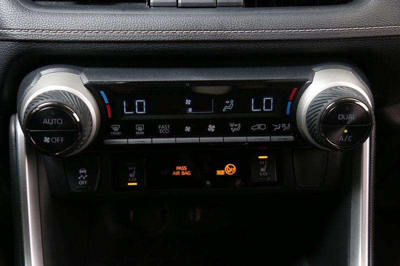 Toyota RAV4 bild 22