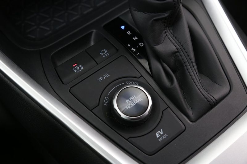 Toyota RAV4 bild 23