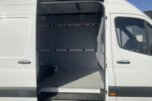 Mercedes Sprinter bild 8