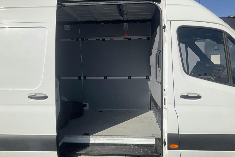 Mercedes Sprinter bild 8