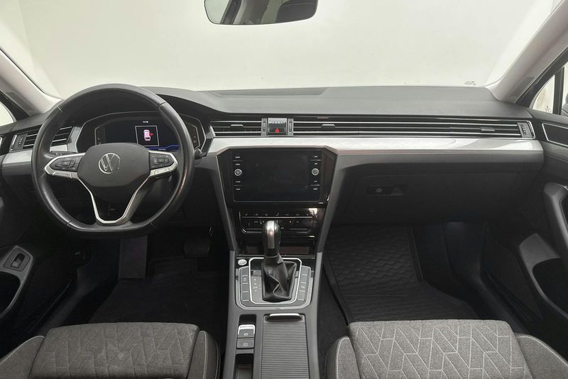 Volkswagen Passat bild 6