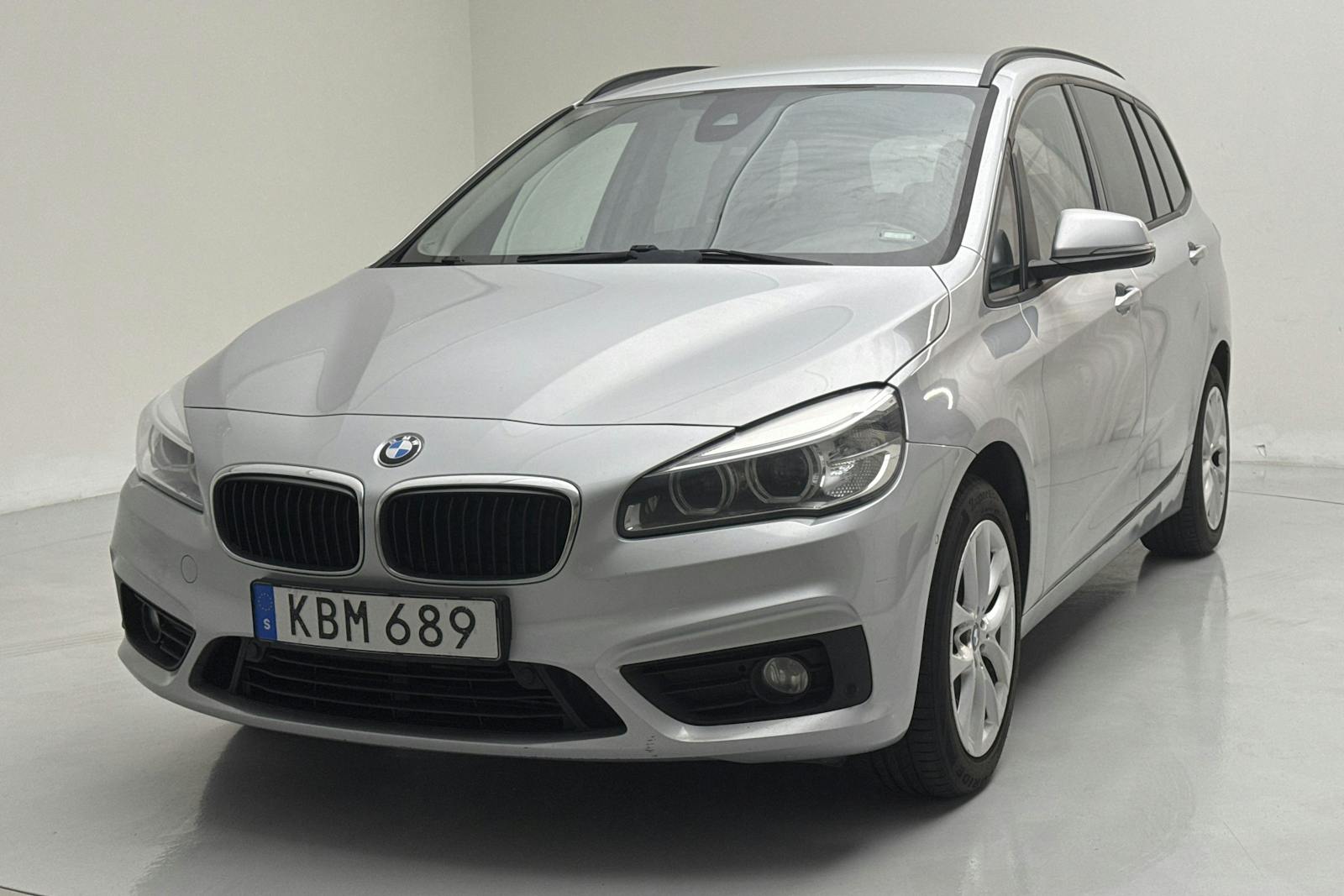 BMW 220