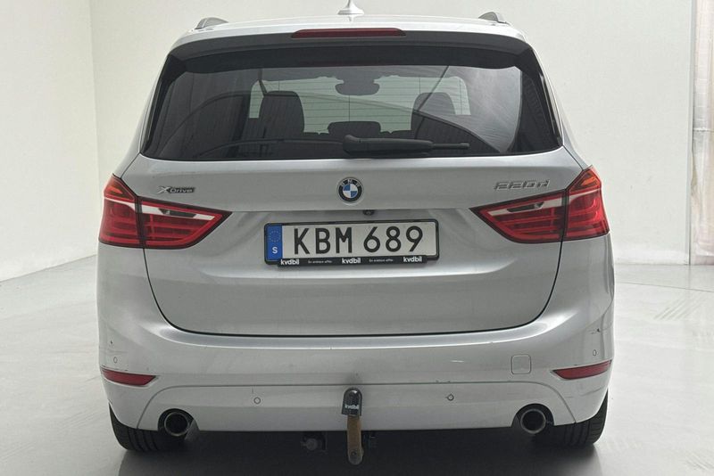 BMW 220 bild 5