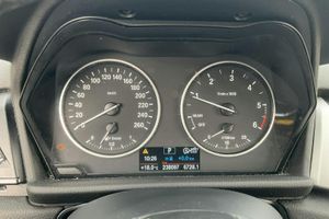 BMW 220 bild 12