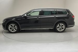 Volkswagen Passat bild 2