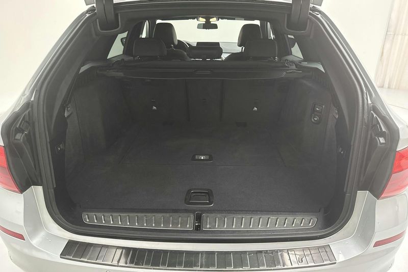 BMW 520 bild 9