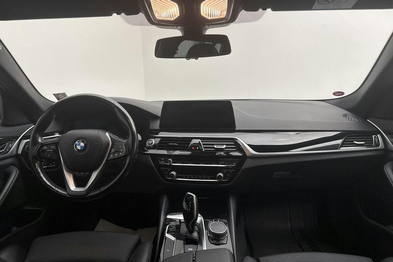 BMW 520 bild 6