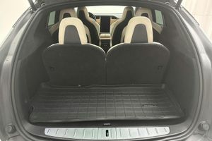 Tesla Model X bild 10