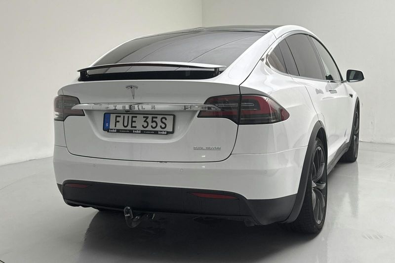 Tesla Model X bild 3