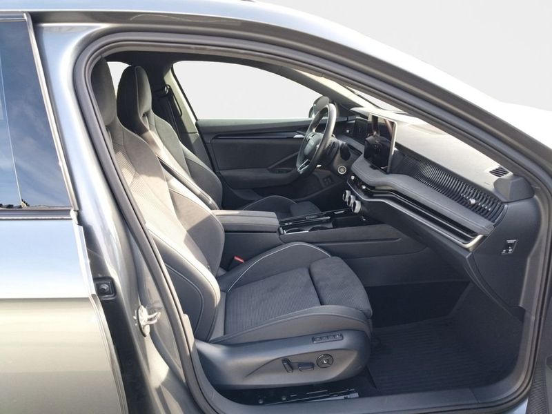 Skoda Superb bild 15
