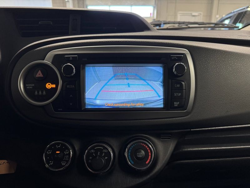 Toyota Yaris bild 12