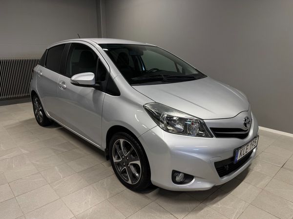 Toyota Yaris 5-dr 1.33 Dual VVT-i Edition 50 B-Kam Värmare 1-Ägare - 2014