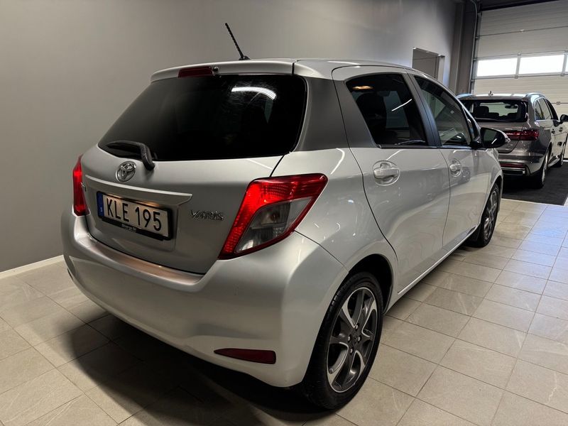 Toyota Yaris bild 2
