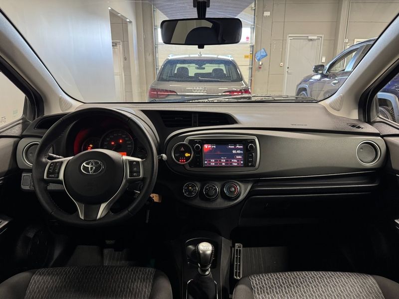 Toyota Yaris bild 7
