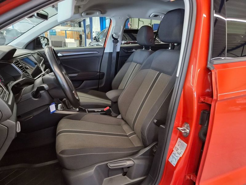 Volkswagen T-Roc bild 7