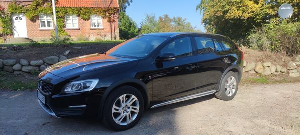 Volvo V60 Cross Country D3 Business Advanced Euro 6 - 2017