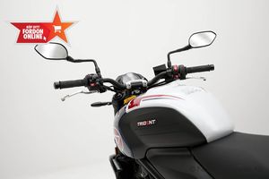 Triumph Trident bild 16