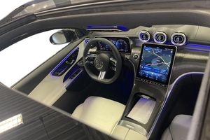 Mercedes GLC300 bild 6