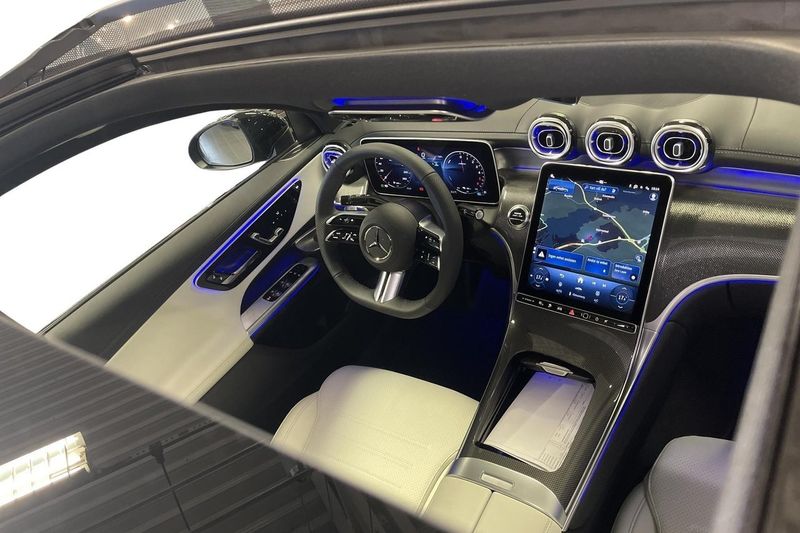 Mercedes GLC300 bild 6