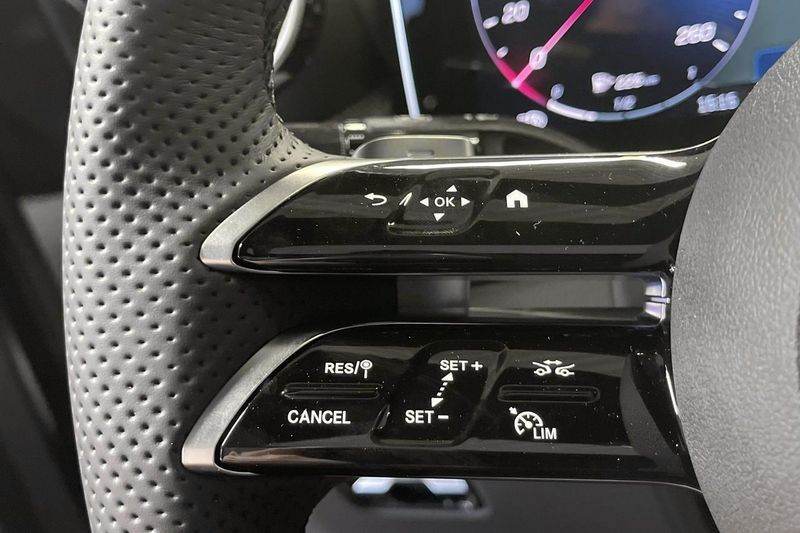 Mercedes GLC300 bild 20