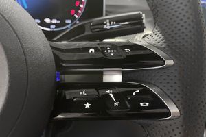 Mercedes GLC300 bild 17