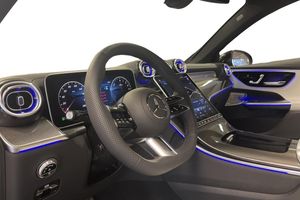 Mercedes GLC300 bild 10
