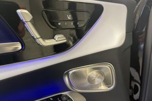 Mercedes GLC300 bild 12