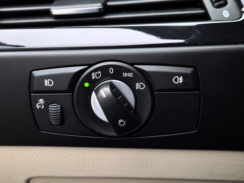 BMW 520 bild 12