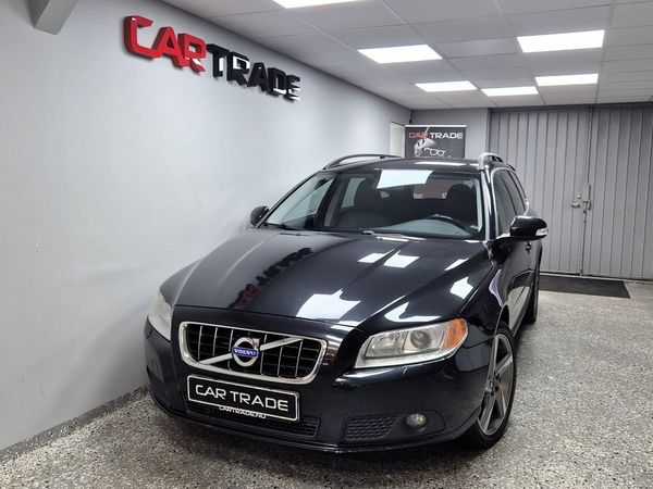 Volvo V70 2.4D AUTOMAT BUSINESS MOMENTUM DRAGKROK 4ÄG 175HK - 2010