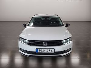 Volkswagen Passat bild 8