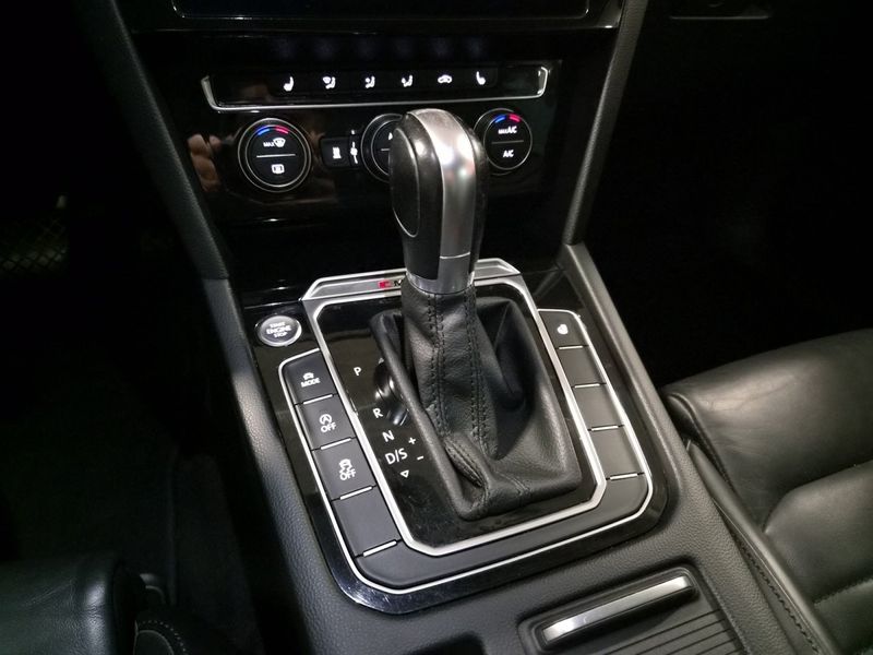 Volkswagen Passat bild 15