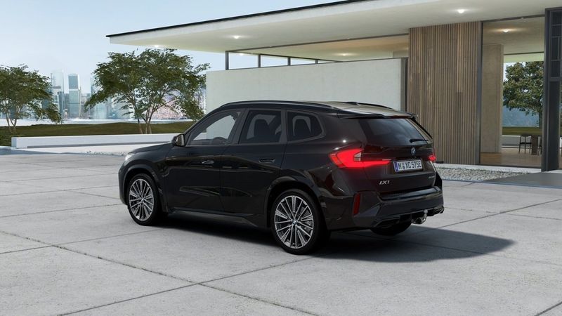 BMW iX1 bild 2