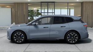 BMW iX bild 4